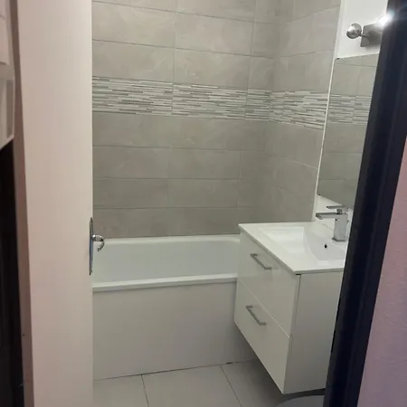 Appartement Canet-En-Roussillon * קאנט אן רוסיון